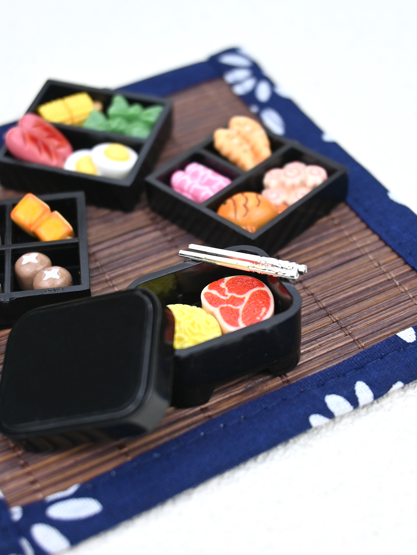 A Miniature Japanese Bento Sce - Japanese Lifestyle Gifts ulasan dan harga